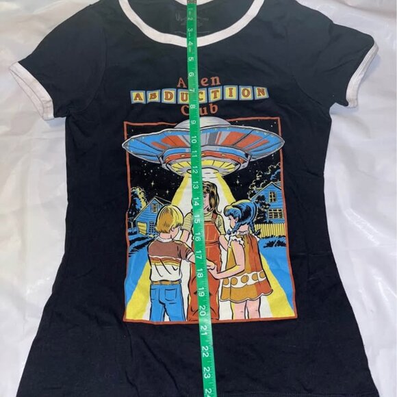 Alien Abduction Club Graphic Tee, Junior’s Medium - Picture 6 of 9